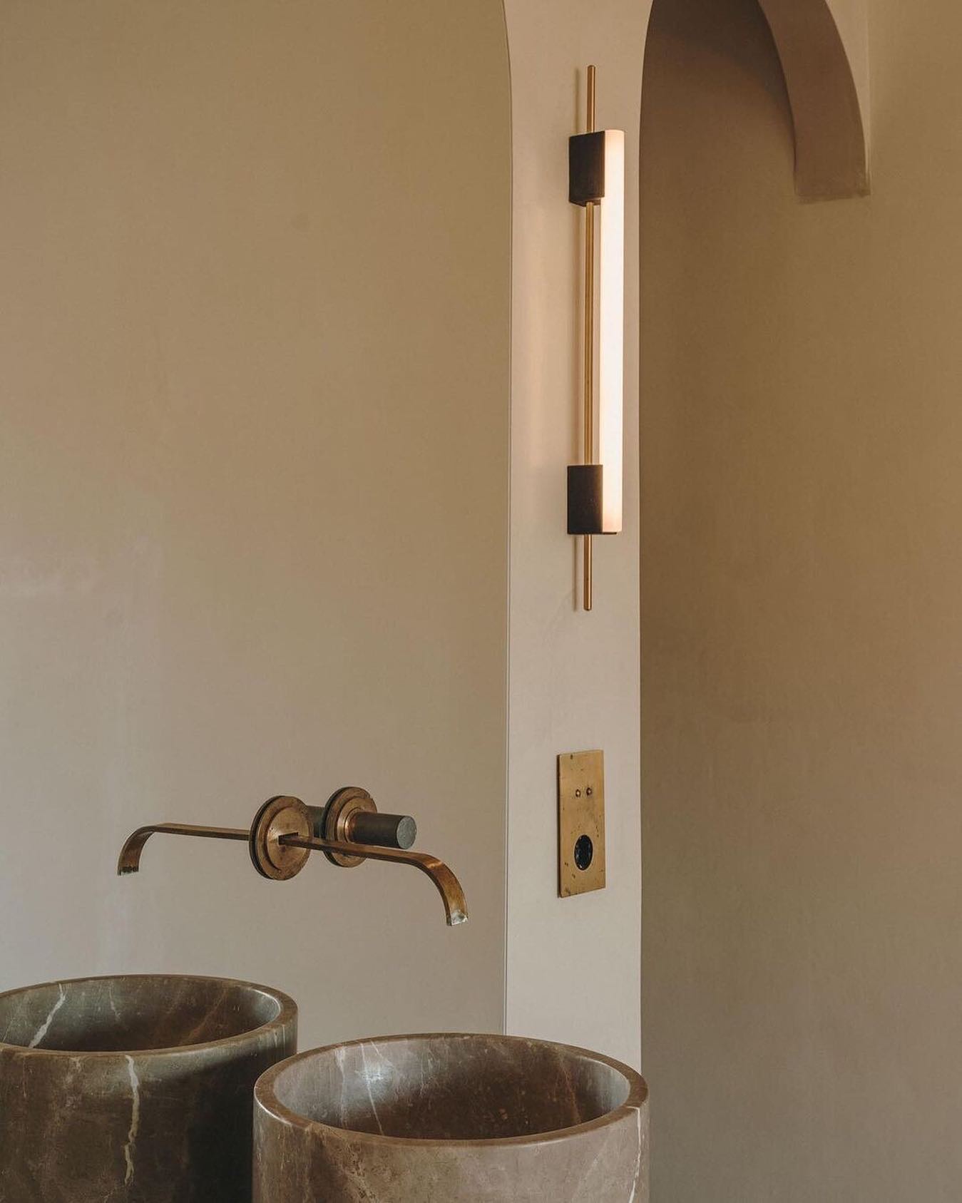 More Outlet in Soft Polished brass with Two Outlets