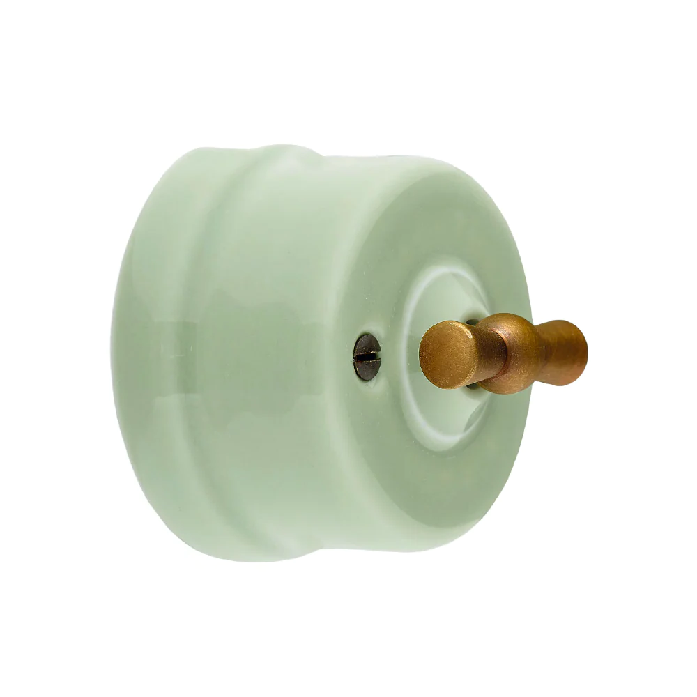Garby Switch in Green Porcelain