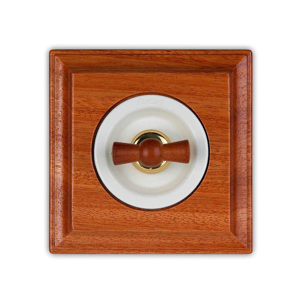 Venezia Switch in Sapele wood with a Honey Colored Beech knob